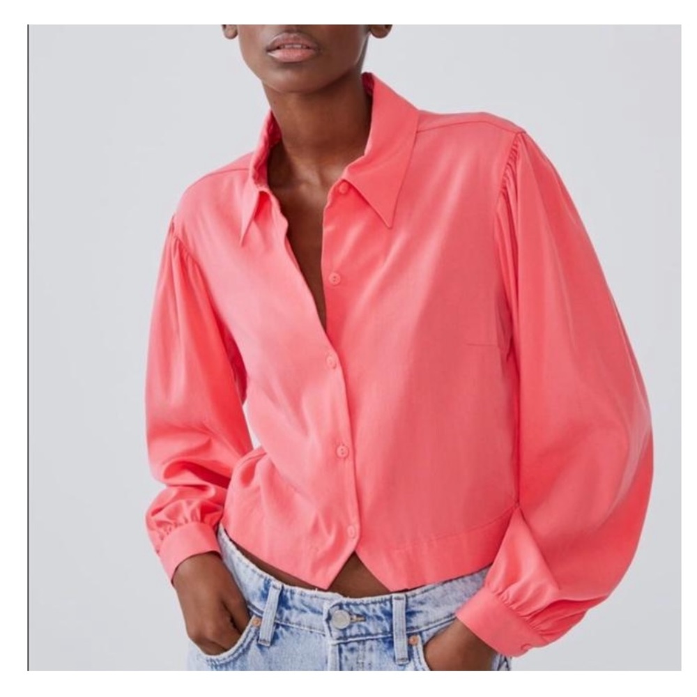 Zara voluminous sleeve top - Picture 1 of 8